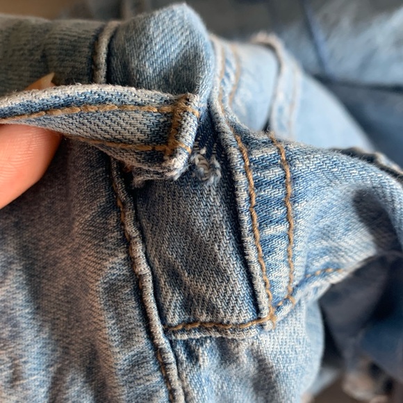 NWT American Eagle Ripped Boyfriend/Tomgirl Jeans - Picture 5 of 5